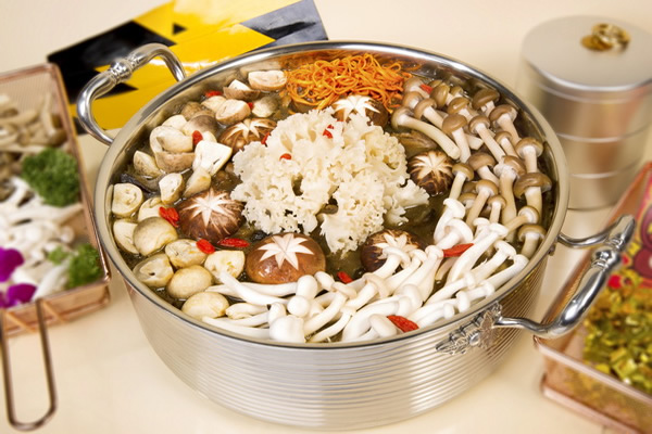 山珍菌湯鍋 山珍菌湯鍋